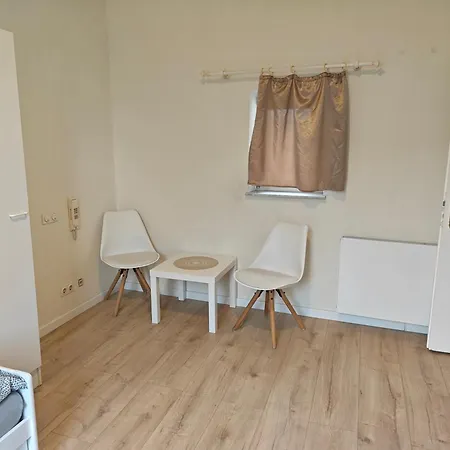Work And 3 Schlafzimmer 8 Betten 1 Kueche 1 Badezimmer 150qm